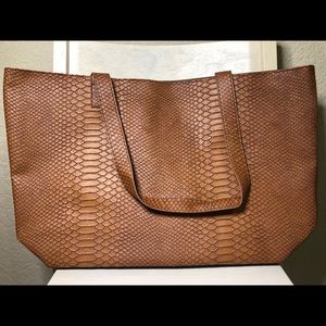 Bloomingdales totes!❤️❤️❤️